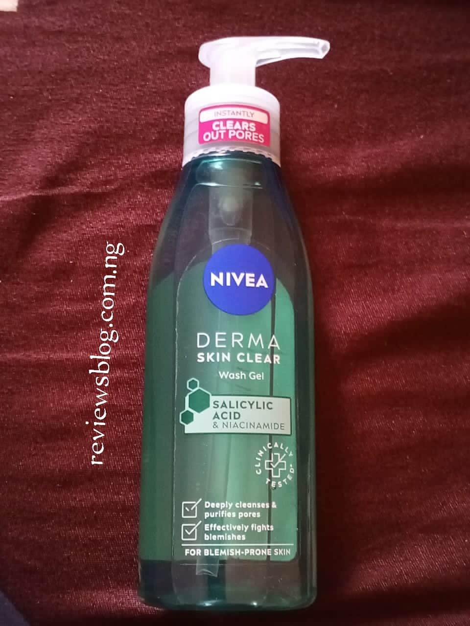 Nivea Derma Skin Clear Gel